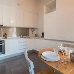 Lejlighed Bairro Alto Stunning Flat With Balcony By Lovelystay *