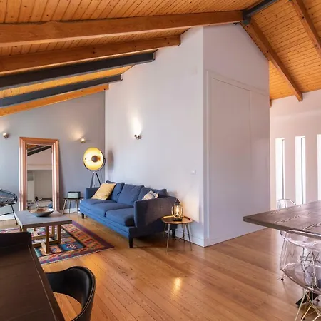 Bairro Alto Stunning Flat With Balcony By Lovelystay アパート *